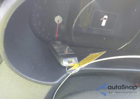 2017 Kia Sorento 3.3L Ex z USA, uszkodzony, nr VIN 5XYPHDA59HG270777